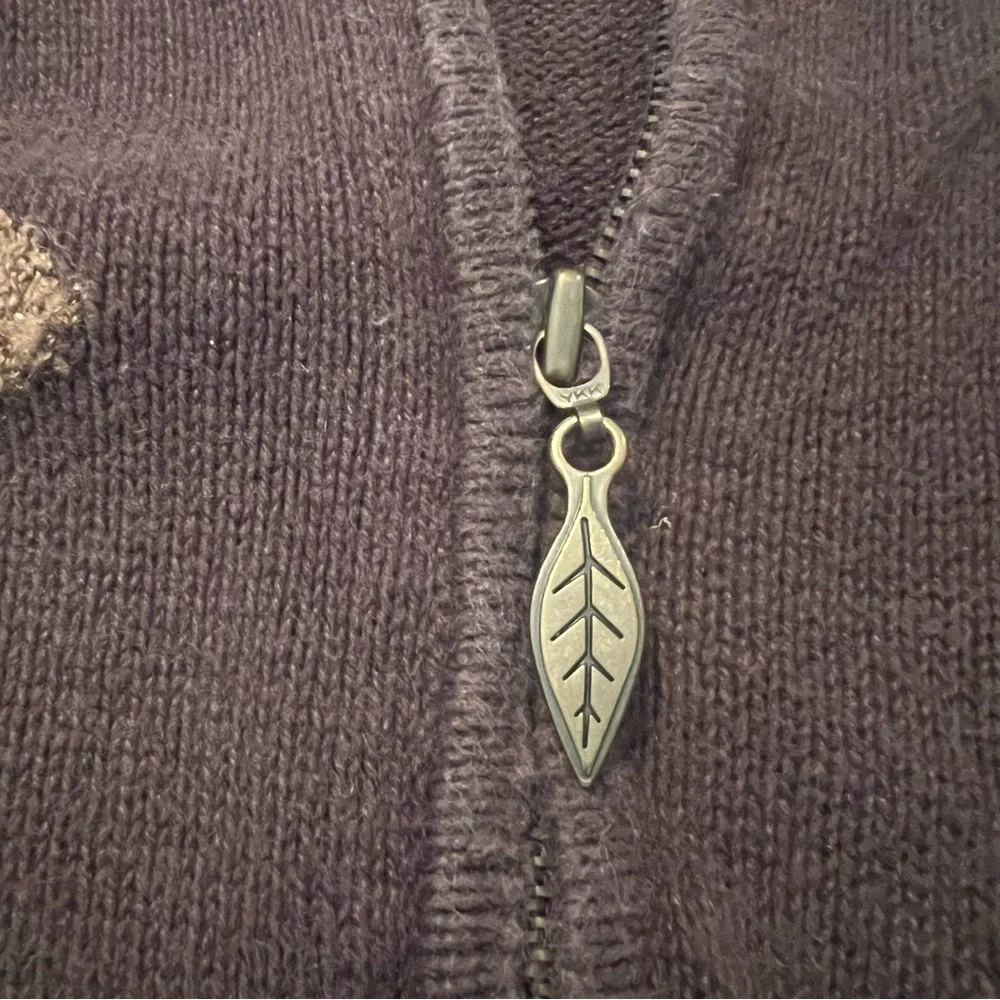 Womens vintage 3D leaf knit  zip up sweater/ cardigan